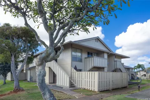 94-1200 Mopua Loop #B1, Waipahu, HI 96797