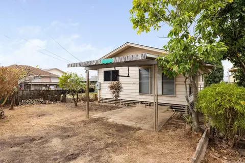 421 Dayton Ln, Honolulu, HI 96817