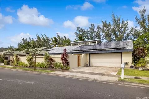 7762 Kalohelani Pl, Honolulu, HI 96825
