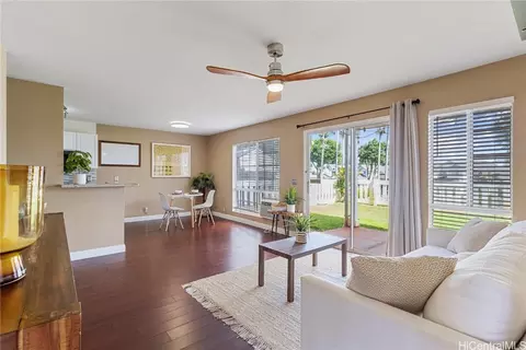 94-542 Lumiauau St #H104, Waipahu, HI 96797