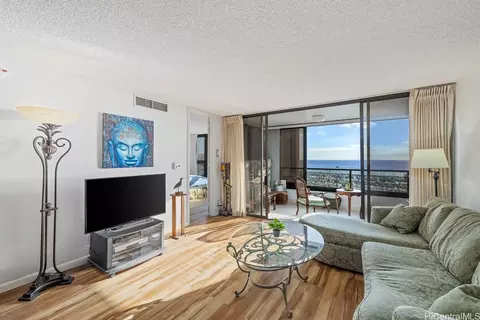 1650 Ala Moana Blvd #1911, Honolulu, HI 96815