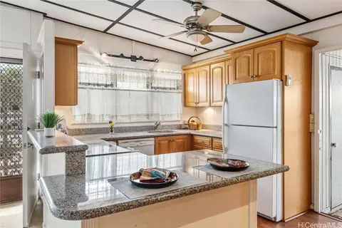 94-550 Aumaka Pl, Waipahu, HI 96797