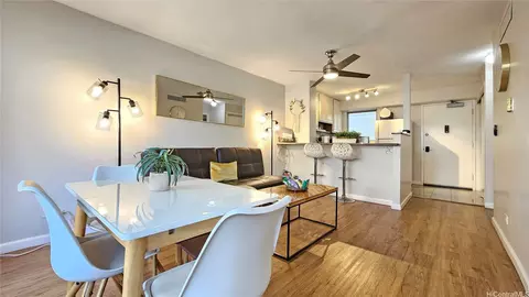 1909 Ala Wai Blvd #206, Honolulu, HI 96815