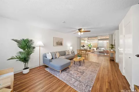 1271 Kipaipai St #32E, Pearl City, HI 96782