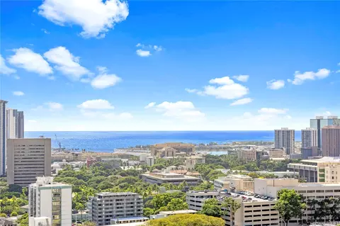 1520 Ward Ave #1203, Honolulu, HI 96822
