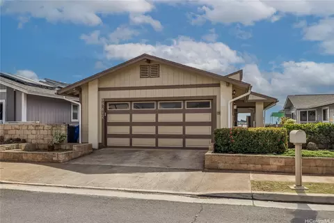 94-412 Kuahui St, Waipahu, HI 96797