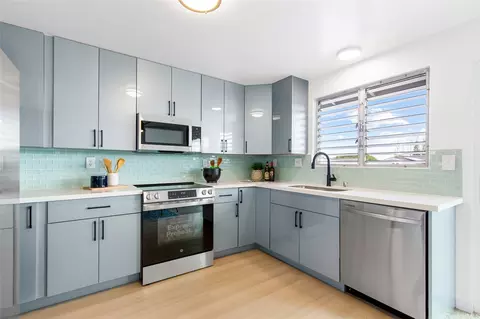 94-058 Puanane Loop, Mililani, HI 96789