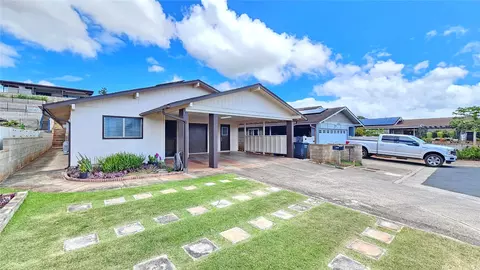 94-162 Kupuohi Pl, Waipahu, HI 96797