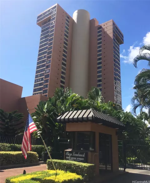 5333 Likini St #711, Honolulu, HI 96818