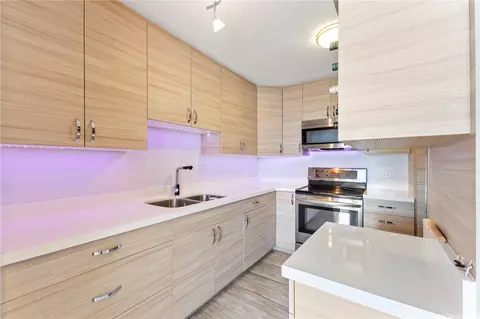1314 Piikoi St #706, Honolulu, HI 96814