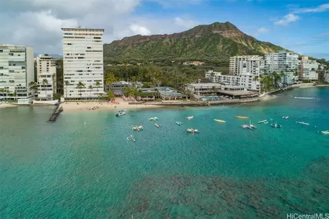 2895 Kalakaua Ave #208, Honolulu, HI 96815