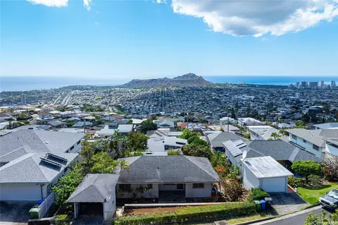 3847 Mariposa Dr, Honolulu, HI 96816