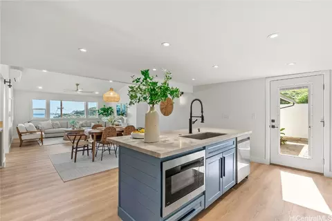 47-334 Iuiu St, Kaneohe, HI 96744