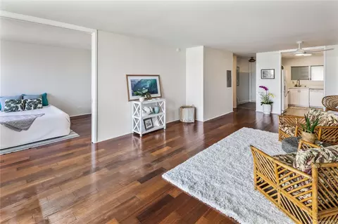 1717 Ala Wai Blvd #2305, Honolulu, HI 96815