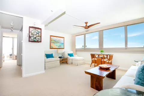 445 Seaside Ave #3221, Honolulu, HI 96815