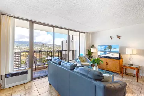 201 Ohua Ave #1909-T2, Honolulu, HI 96815