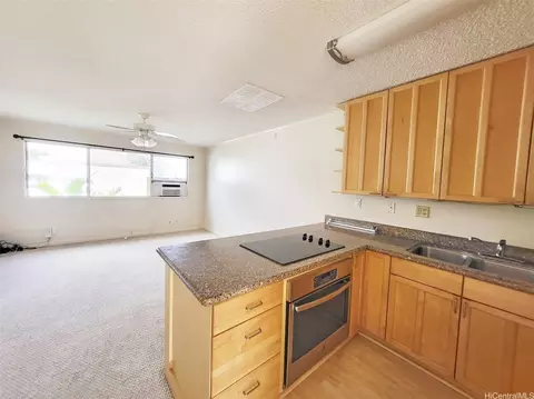 350 Aoloa St #B227, Kailua, HI 96734
