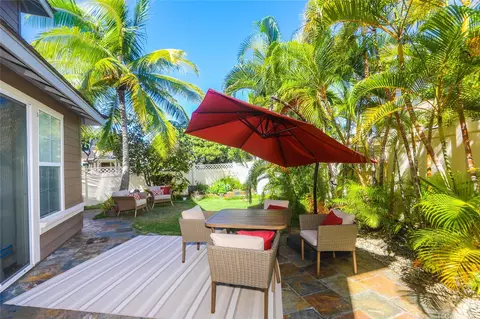 580 Lunalilo Home Rd #CO B-304, Honolulu, HI 96825