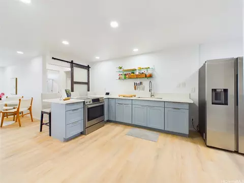46-078 Emepela Pl #B205, Kaneohe, HI 96744