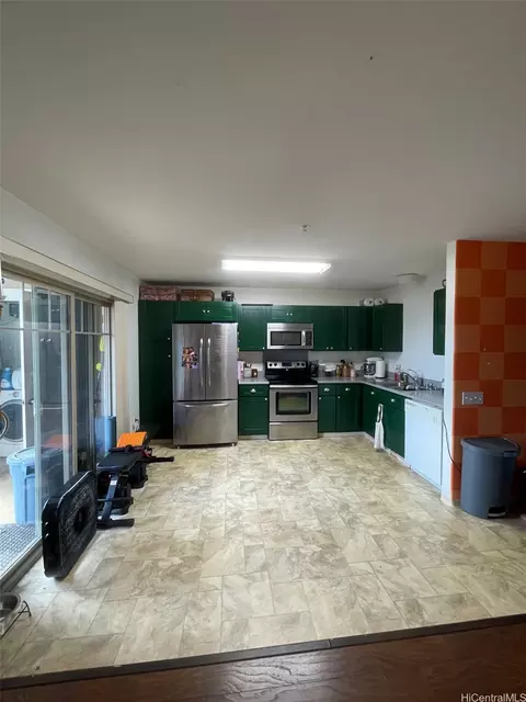 91-1023 Kamaaha Ave #807, Kapolei, HI 96707