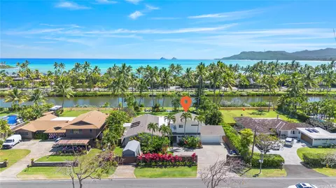 748 Mokapu Rd, Kailua, HI 96734