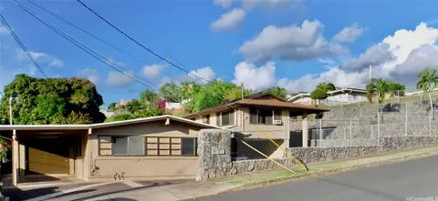 99-634 Pualaa St, Aiea, HI 96701