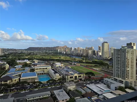 555 University Ave #2505, Honolulu, HI 96826