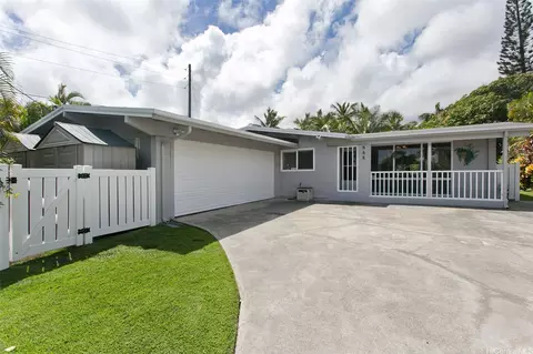 888 Akiu Pl, Kailua, HI 96734