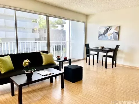 710 Lunalilo St #304, Honolulu, HI 96813