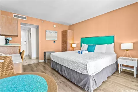 1850 Ala Moana Blvd #709, Honolulu, HI 96815