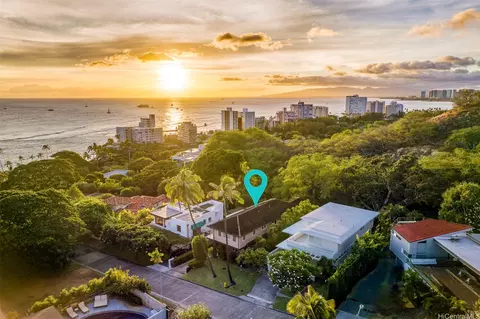 2984 Makalei Pl, Honolulu, HI 96815