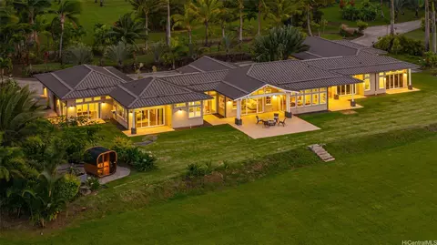 365 E Kuiaha Rd, Haiku, HI 96708