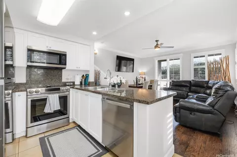 92-1524 Aliinui Dr #2408, Kapolei, HI 96707