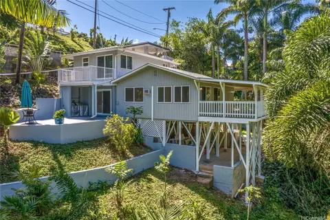 99-1549 Aiea Heights Dr, Aiea, HI 96701