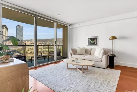1837 Kalakaua Ave #906, Honolulu, HI 96815