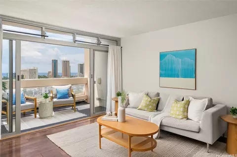 500 University Ave #1801, Honolulu, HI 96826