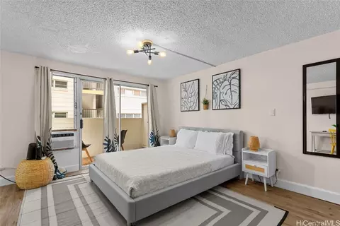 2450 Prince Edward St #308A, Honolulu, HI 96815