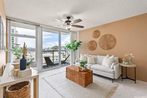 1315 Kalakaua Ave #1903, Honolulu, HI 96826