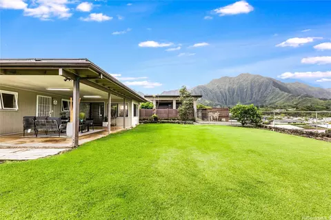 46-185 Haiku Rd, Kaneohe, HI 96744