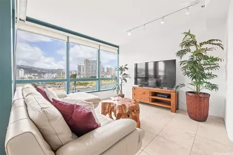 1888 Kalakaua Ave #1002, Honolulu, HI 96815