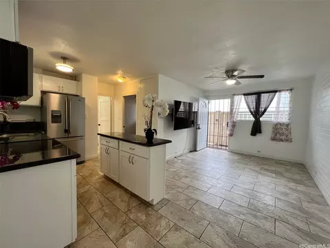 75 Kihapai St #004, Kailua, HI 96734
