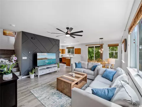 1285 Kukulu St, Kapolei, HI 96707
