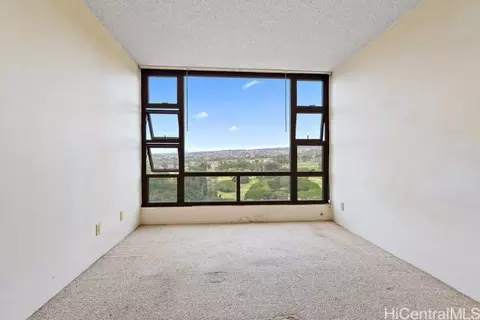 98-402 Koauka Loop #2111, Aiea, HI 96701