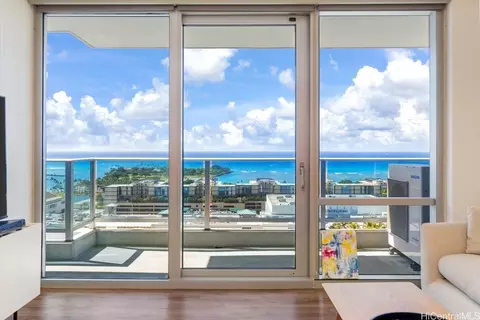 1391 Kapiolani Blvd #2211, Honolulu, HI 96814