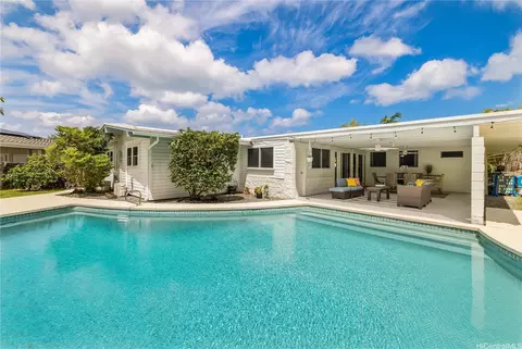 1499 Akeke Pl, Kailua, HI 96734