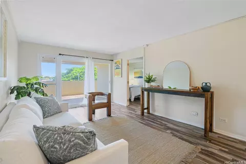 14 Aulike St #304, Kailua, HI 96734