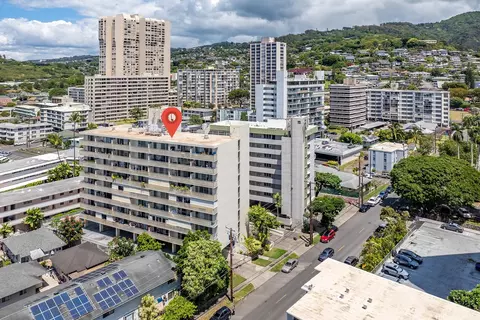 1620 Keeaumoku St #705, Honolulu, HI 96822