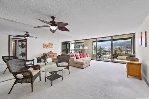 500 Lunalilo Home Rd #14G, Honolulu, HI 96825
