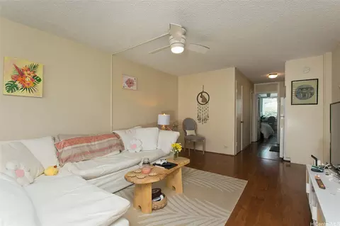 425 Ena Rd #B408, Honolulu, HI 96815