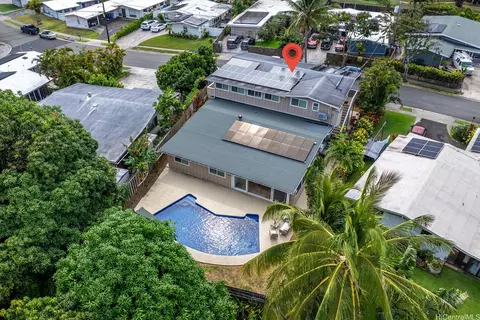 719 Wanaao Rd, Kailua, HI 96734